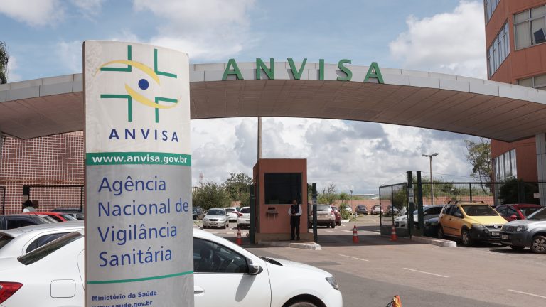 Anvisa inicia análise para registro de vacinas contra o coronavírus no Brasil