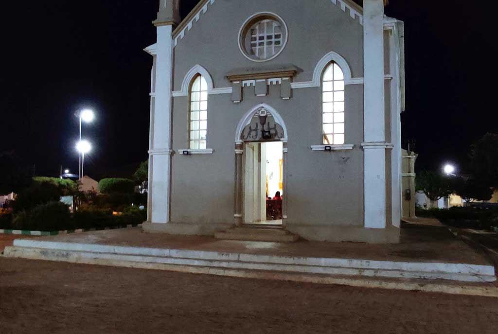 Padre de Santa Filomena desacata Decreto Estadual com missa presencial