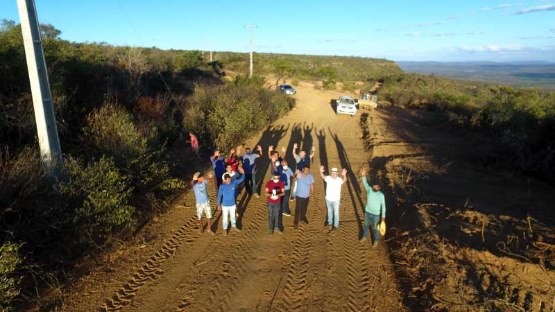 Governo Gildevan Melo realiza estrada de Pajeú à Serra do Inácio, sonho de comunidades rurais; vídeo