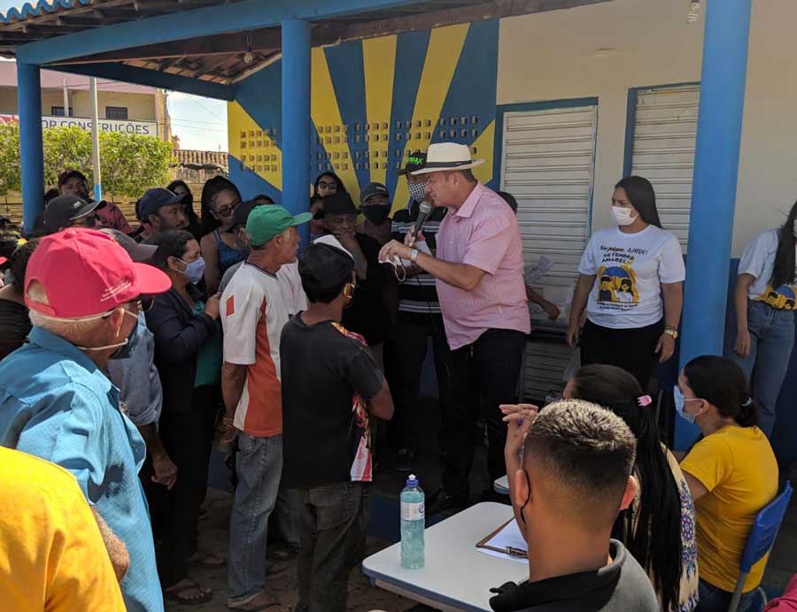 Prefeito, Secretária e equipe realizam ação voltada a prevenção de suicídio no distrito de Socorro