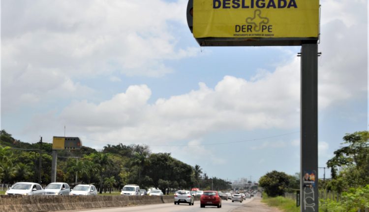 Lombadas eletrônicas em rodovias de Pernambuco serão desligadas no feriadão; veja quais e horários