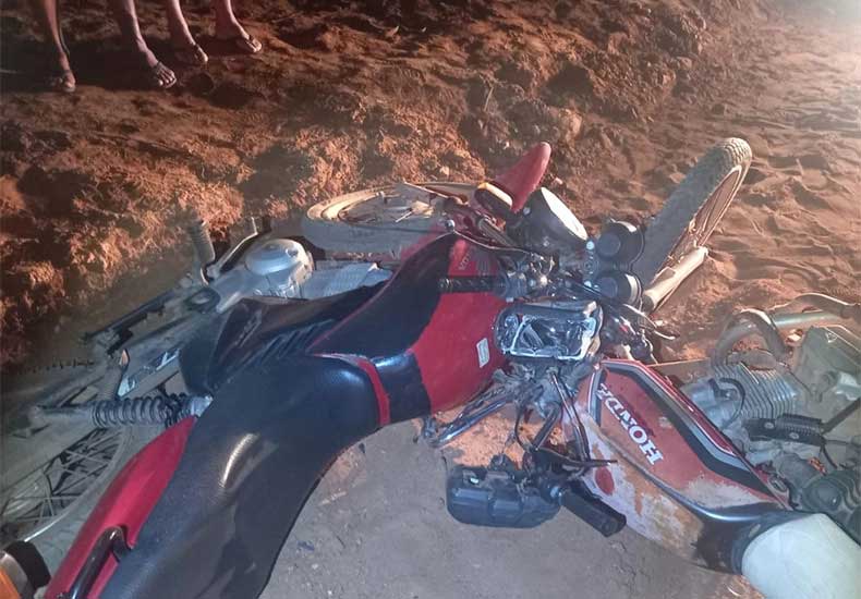 Colisão frontal entre motos deixa um morto em Betânia do Piauí