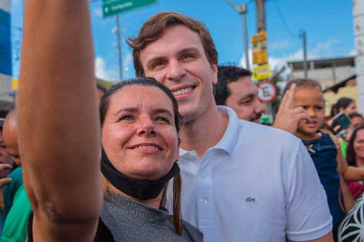 Agenda 44: Miguel Coelho investe em campanha na Região Metropolitana nesta quinta