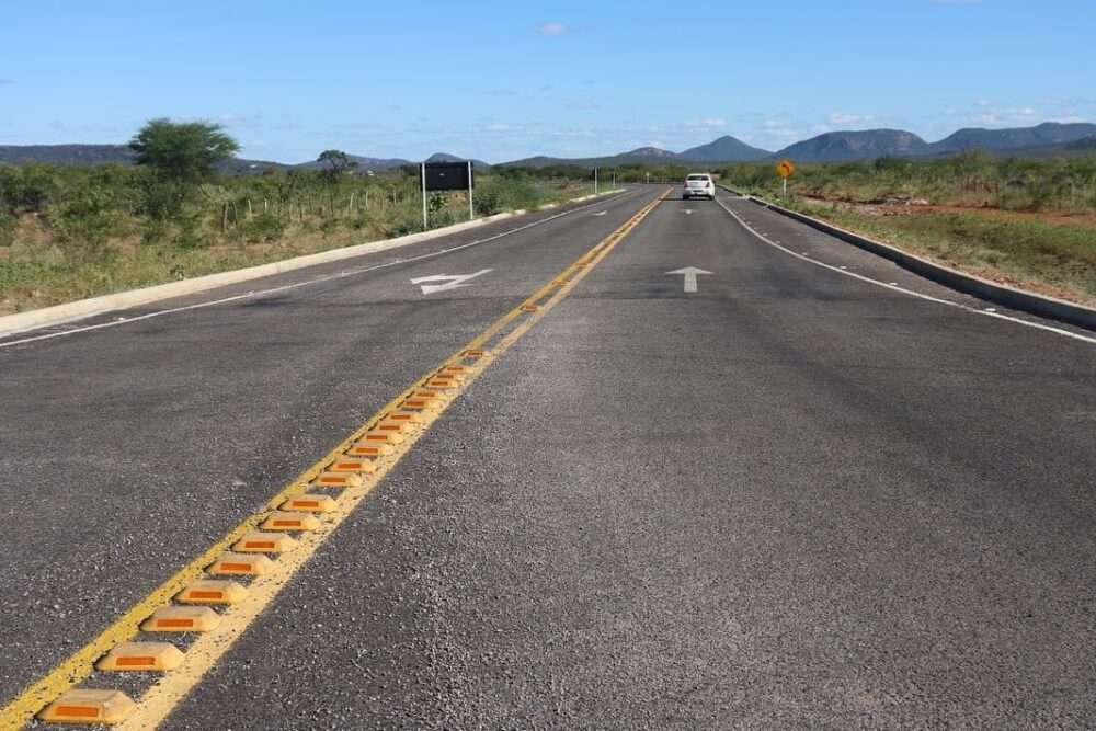 Governadora Raquel Lyra inaugura 31,9 km de asfalto na PE-499, ligando Cabrobó e Terra Nova