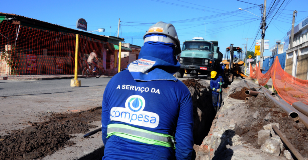 Serviços de manutenção na Adutora do Oeste deixarão Araripina e mais cidades sem água nesta terça (7)