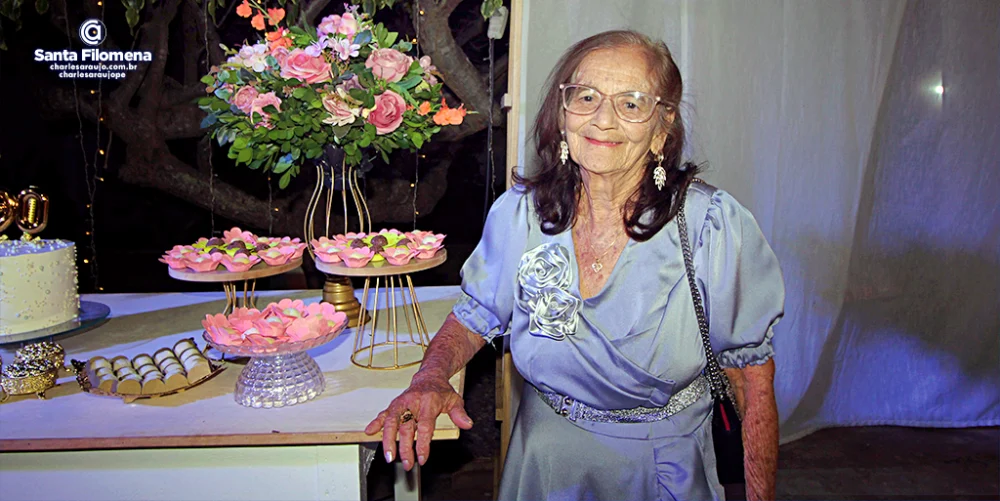 Dona Maria de Doutor: 90 Anos de História, Amor e Gratidão celebrados em grande estilo