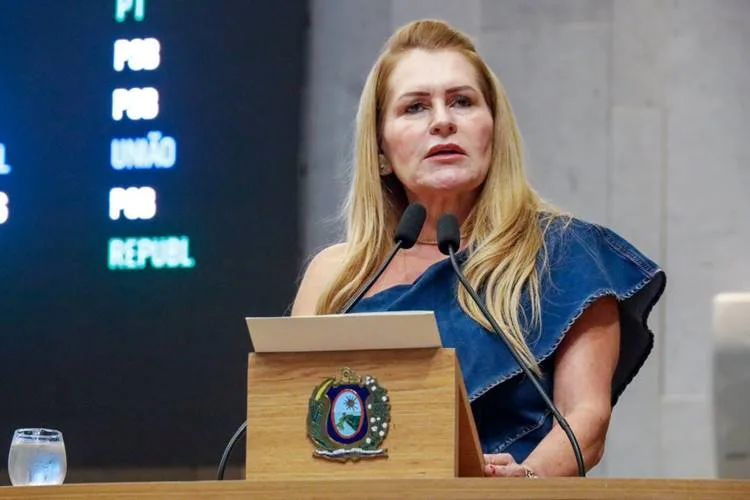 Roberta Arraes celebra construção de Hospital do Câncer do Sertão do Araripe