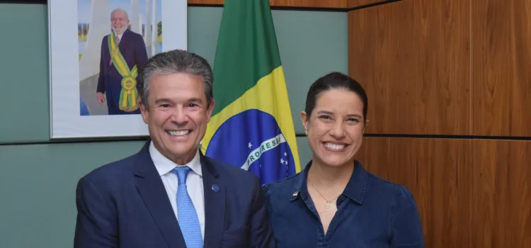 Evento no Recife oficializa entrada de Raquel Lyra no PSD segunda-feira, 10